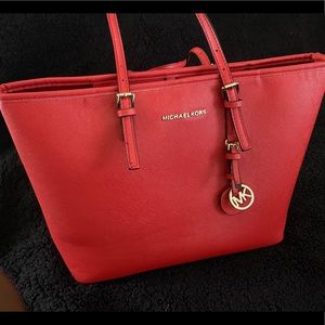 Michael Kors Large Jet Set Travel Tote Bag
